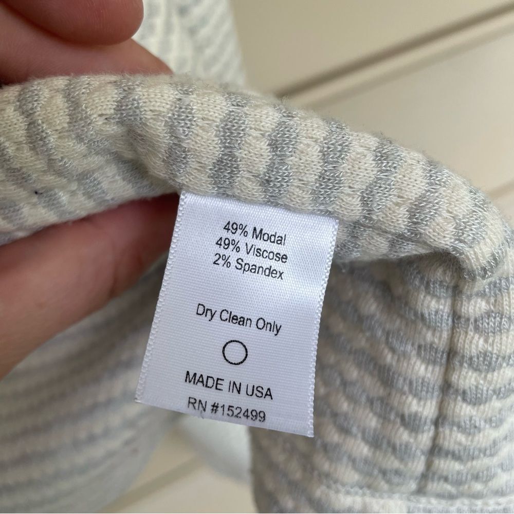 Amour Vert Textured Neutral Open Front Jacket Siz… - image 4